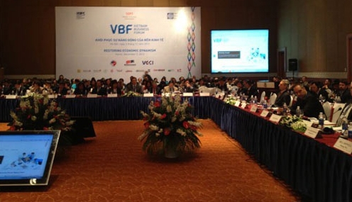 Nhóm Thị trường vốn: Việt Nam cần đẩy nhanh cổ phần hóa lĩnh vực viễn thông và ngân hàng